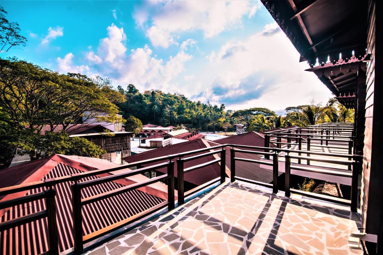 Resort Symphony Samudra Beachside Jungle And 5*